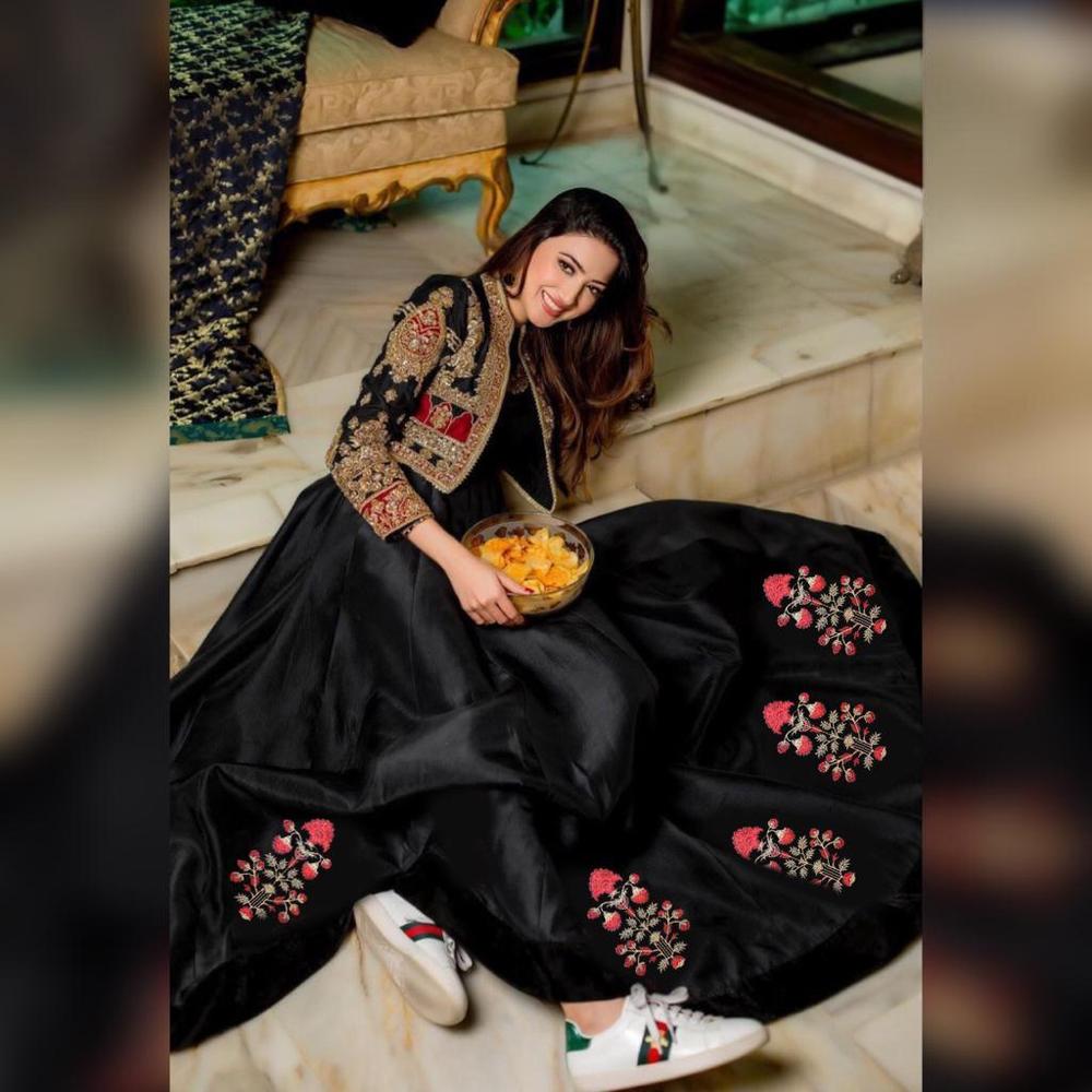 Elegant Embroidered Shamoz Silk Maxi Set for Women (2-Piece)